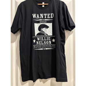 Willie Nelson Wanted T-shirt size Large